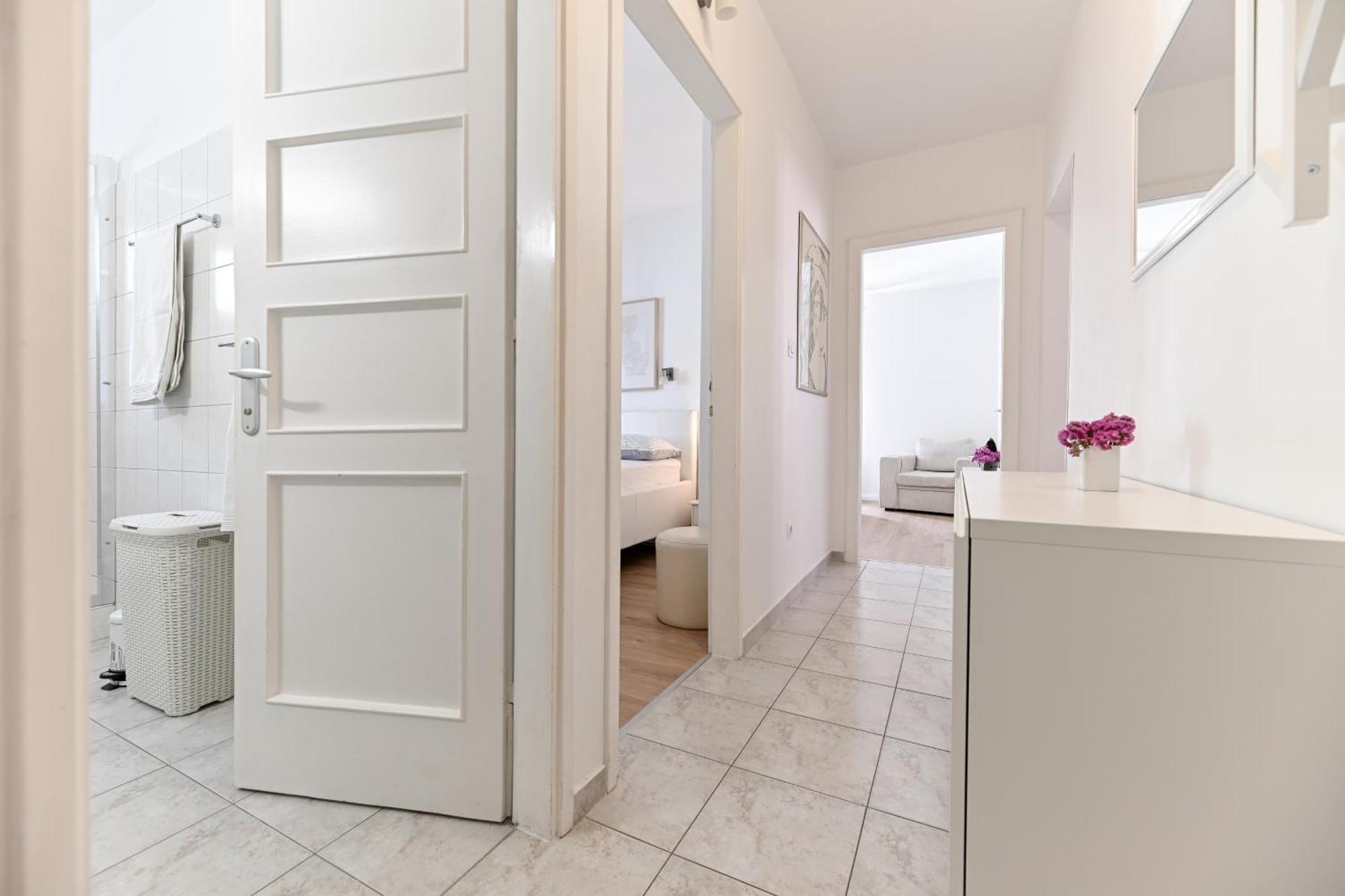 Near Zadar City Center Apartment With Free Parking And Air Condition In Each Room Экстерьер фото